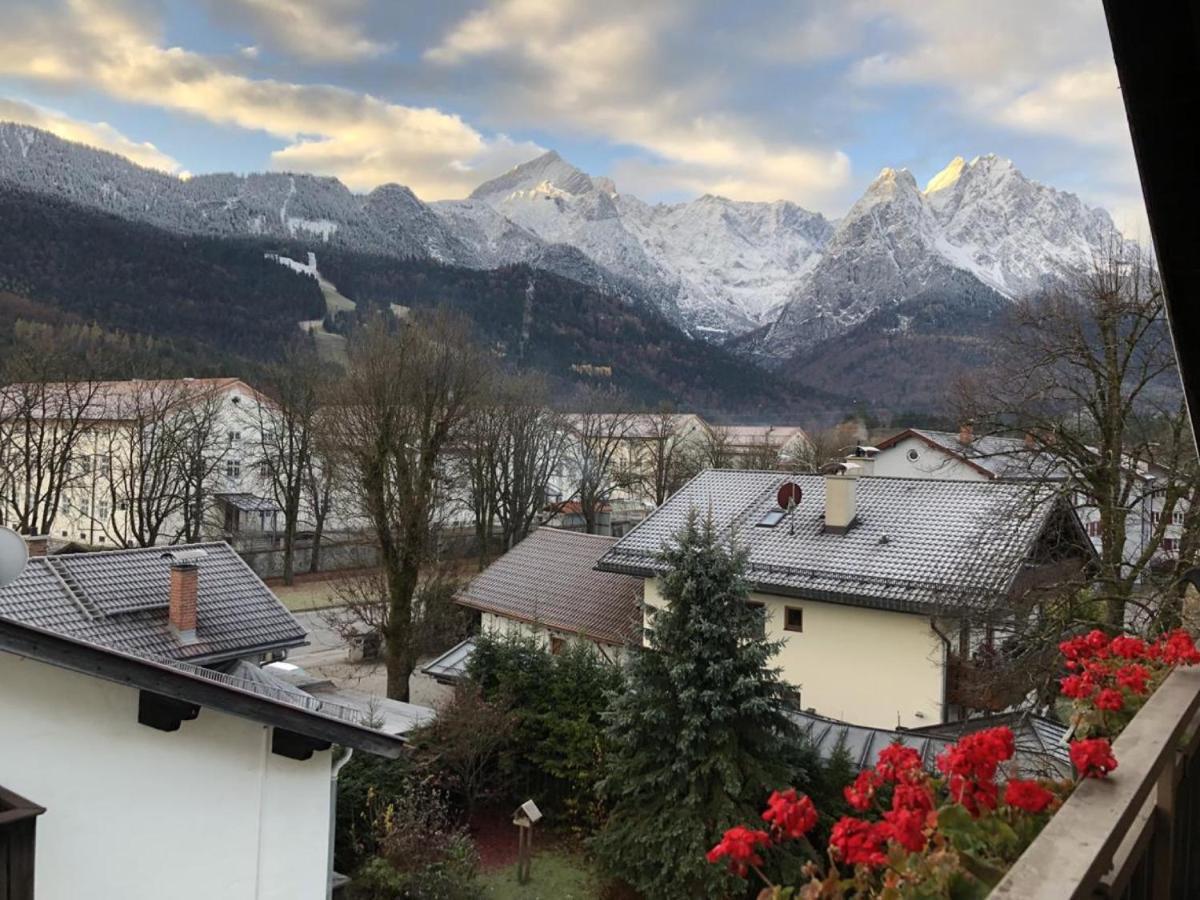 Ferienwohnung Anette Garmisch-Partenkirchen Exteriör bild